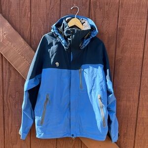 Vintage Mountain Hardwear Ski Jacket - Large